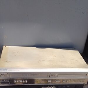 Philips Silver DVD&VCR Combo Player